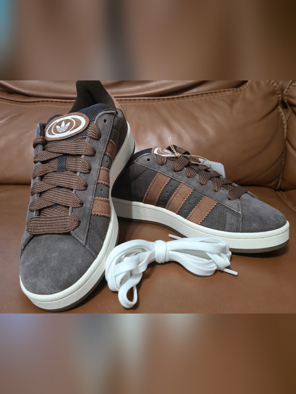 adidas Campus 00s Brown mens Size 8